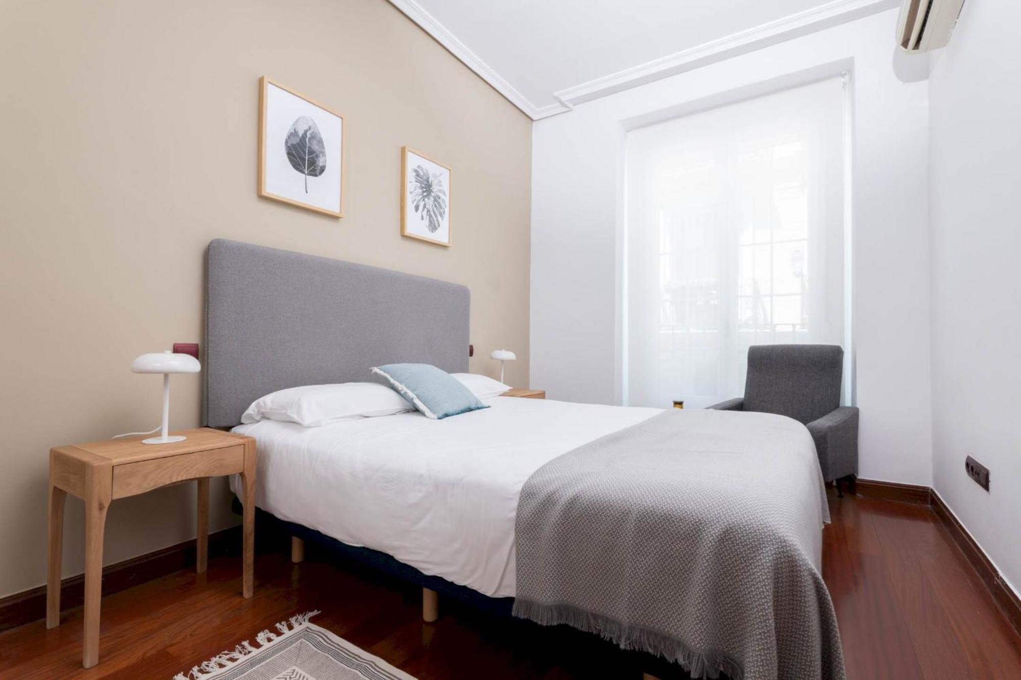 מדריד One Bedroom Apartment In Chueca מראה חיצוני תמונה