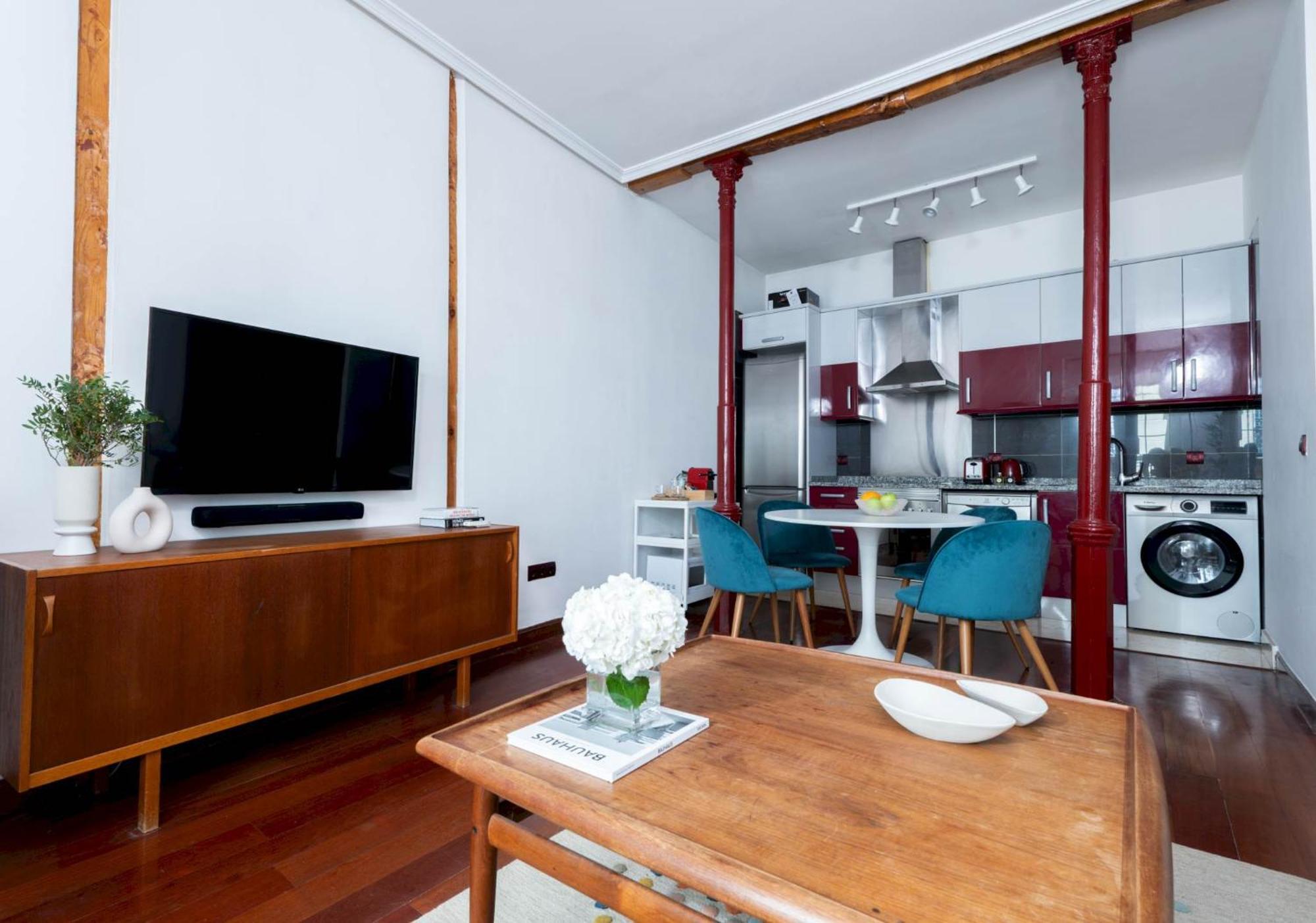 מדריד One Bedroom Apartment In Chueca מראה חיצוני תמונה